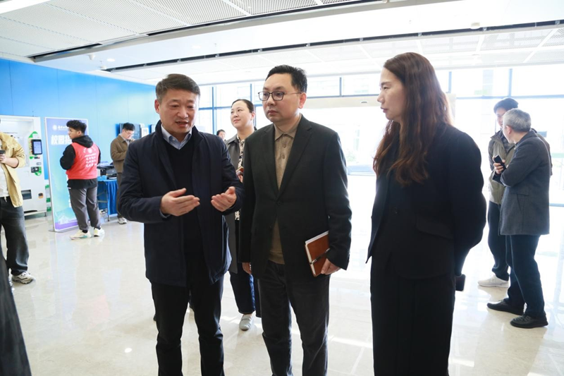 招聘会.png 招聘会.png